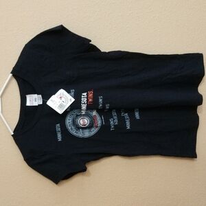 NWT Minnesota Twins Women's T-shirt size large